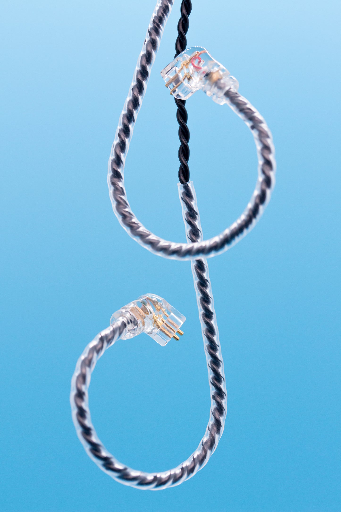 TRN A1 : Câble 4 coeurs / 3.5mm / 2pin 0.75mm / Avec micro